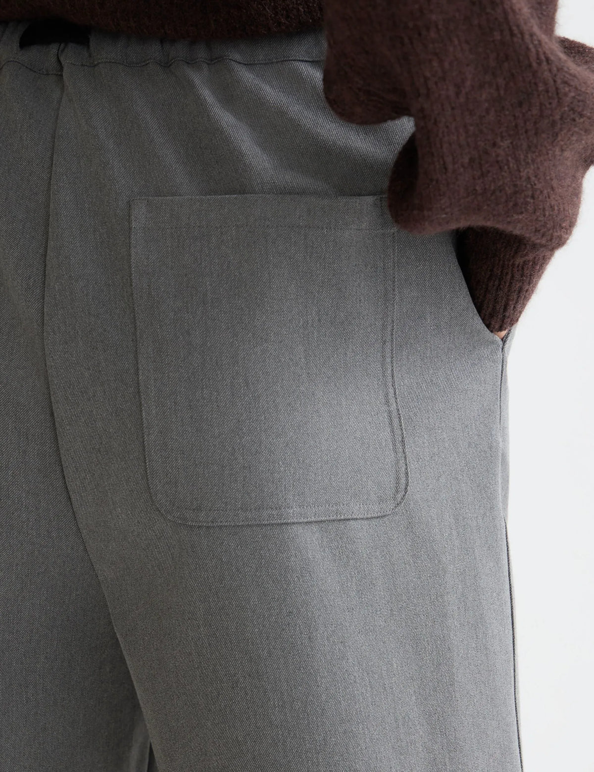 Ezra - High rise drawstring pant