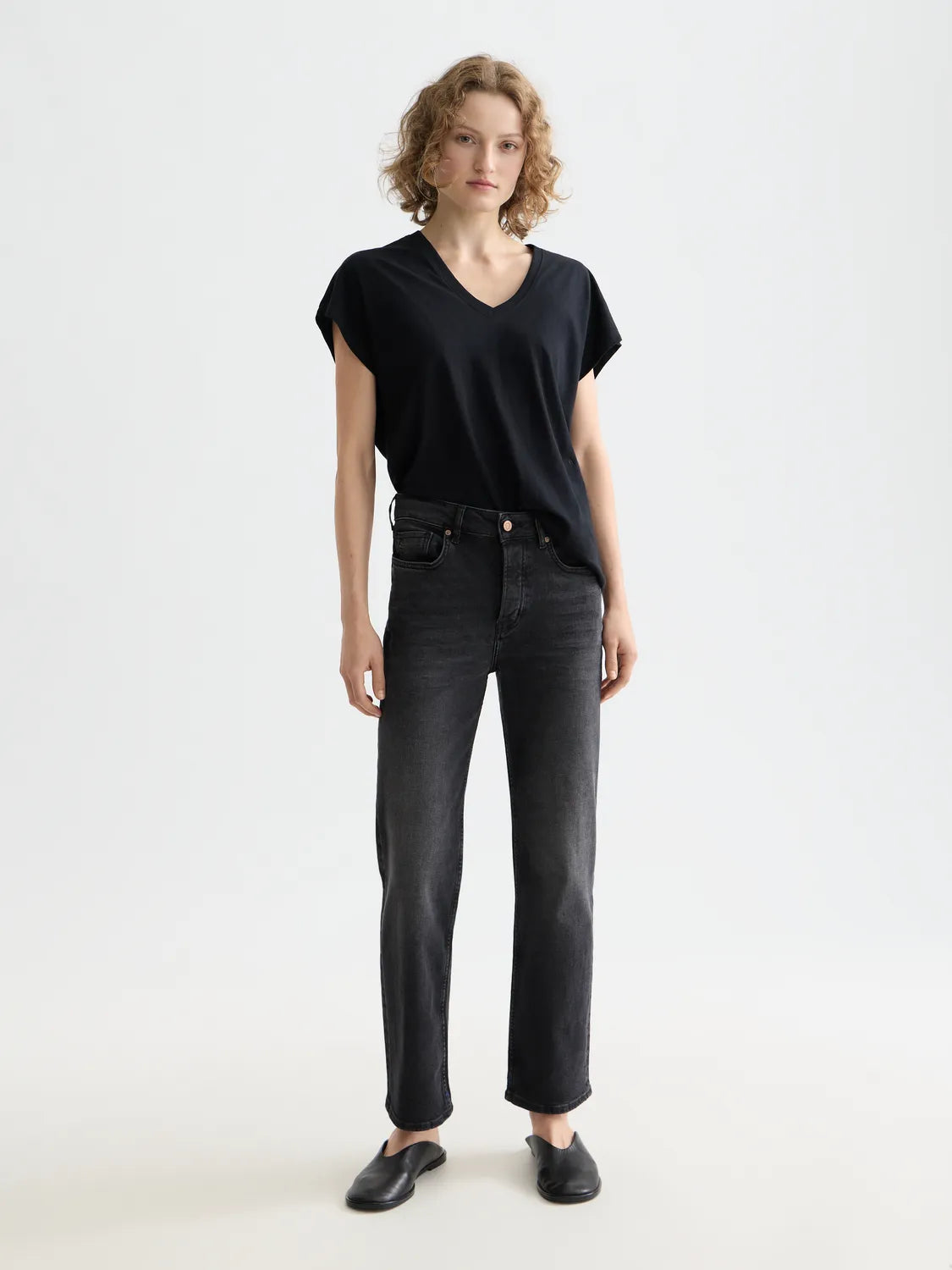 Essentials — Slub V-Neck T-Shirt