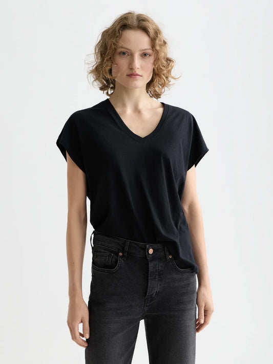 Essentials — Slub V-Neck T-Shirt