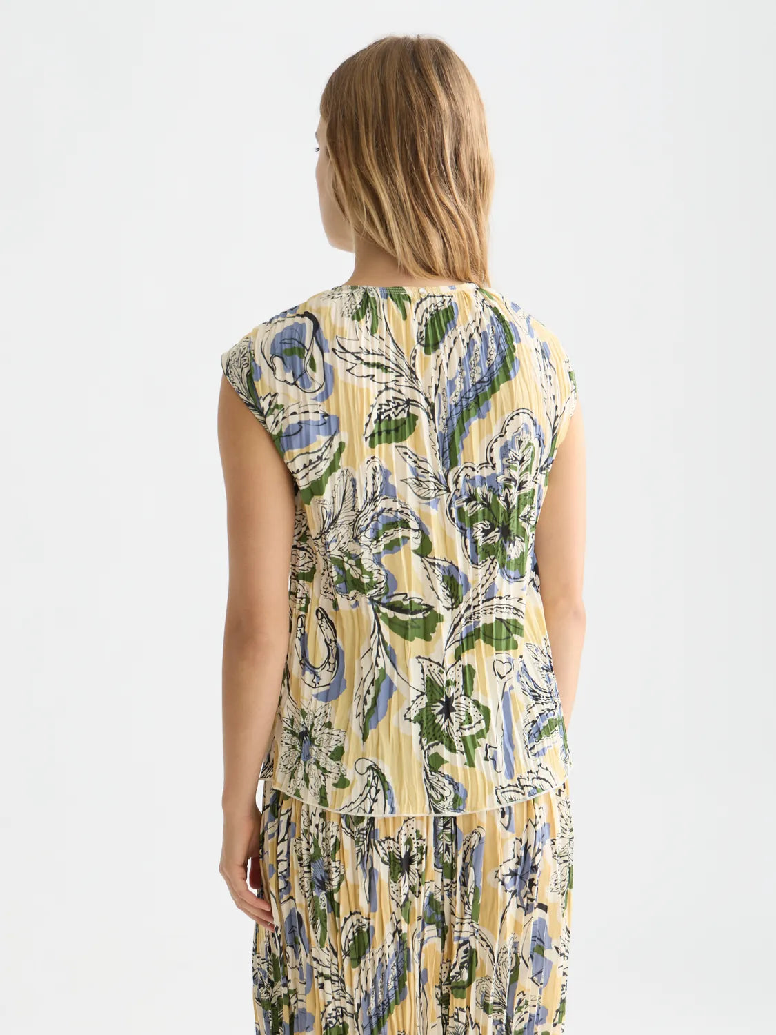 Micro Printed Pleat Top With Ties