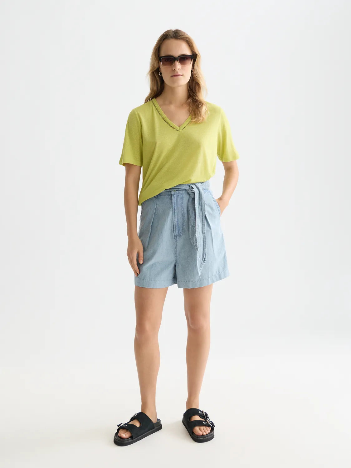 Linen V-Neck T-Shirt