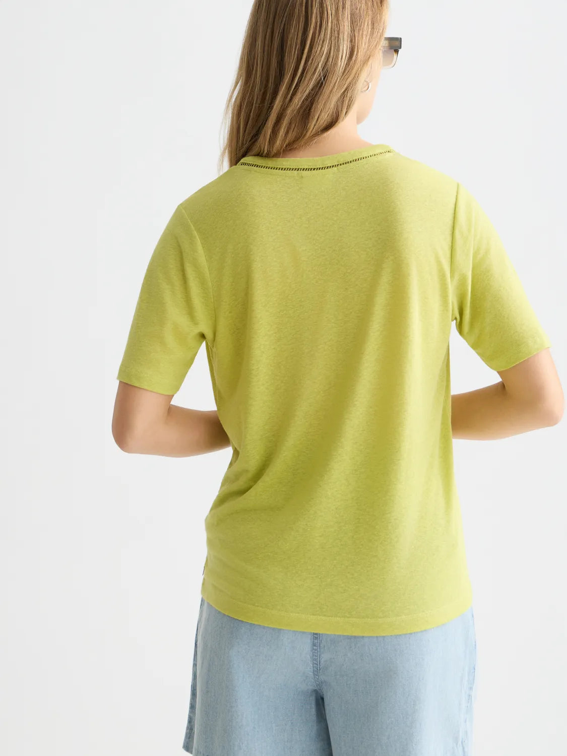 Linen V-Neck T-Shirt
