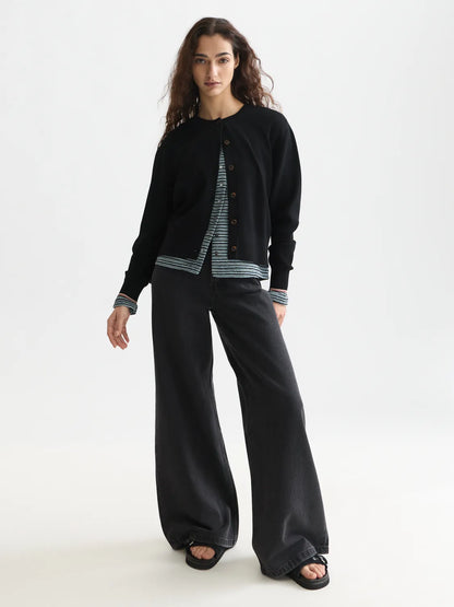 Compact Relaxed-Fit Cardigan