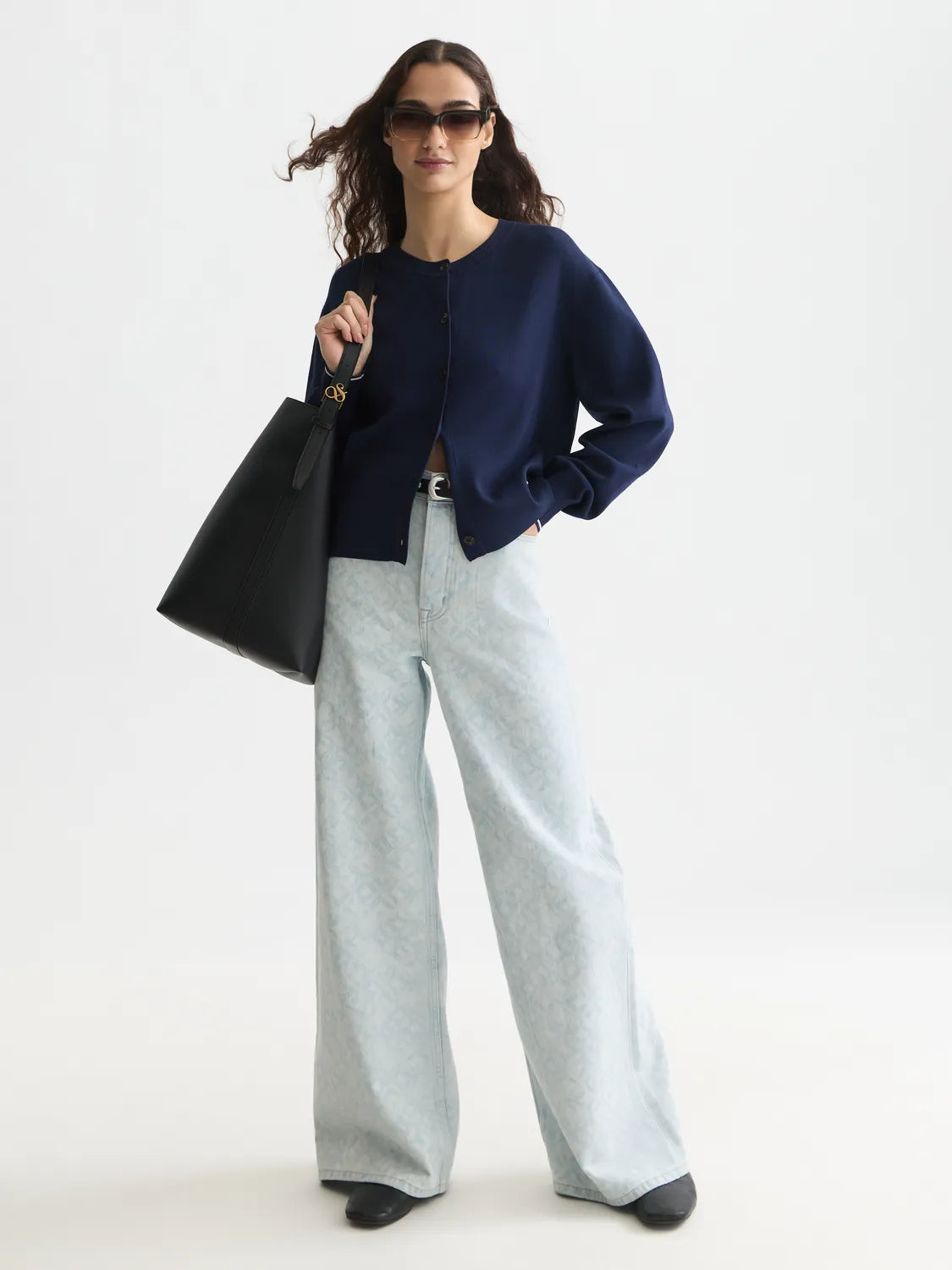 Compact Relaxed-Fit Cardigan