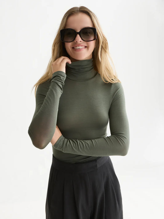 Roll Up Neck Long Sleeve T-Shirt