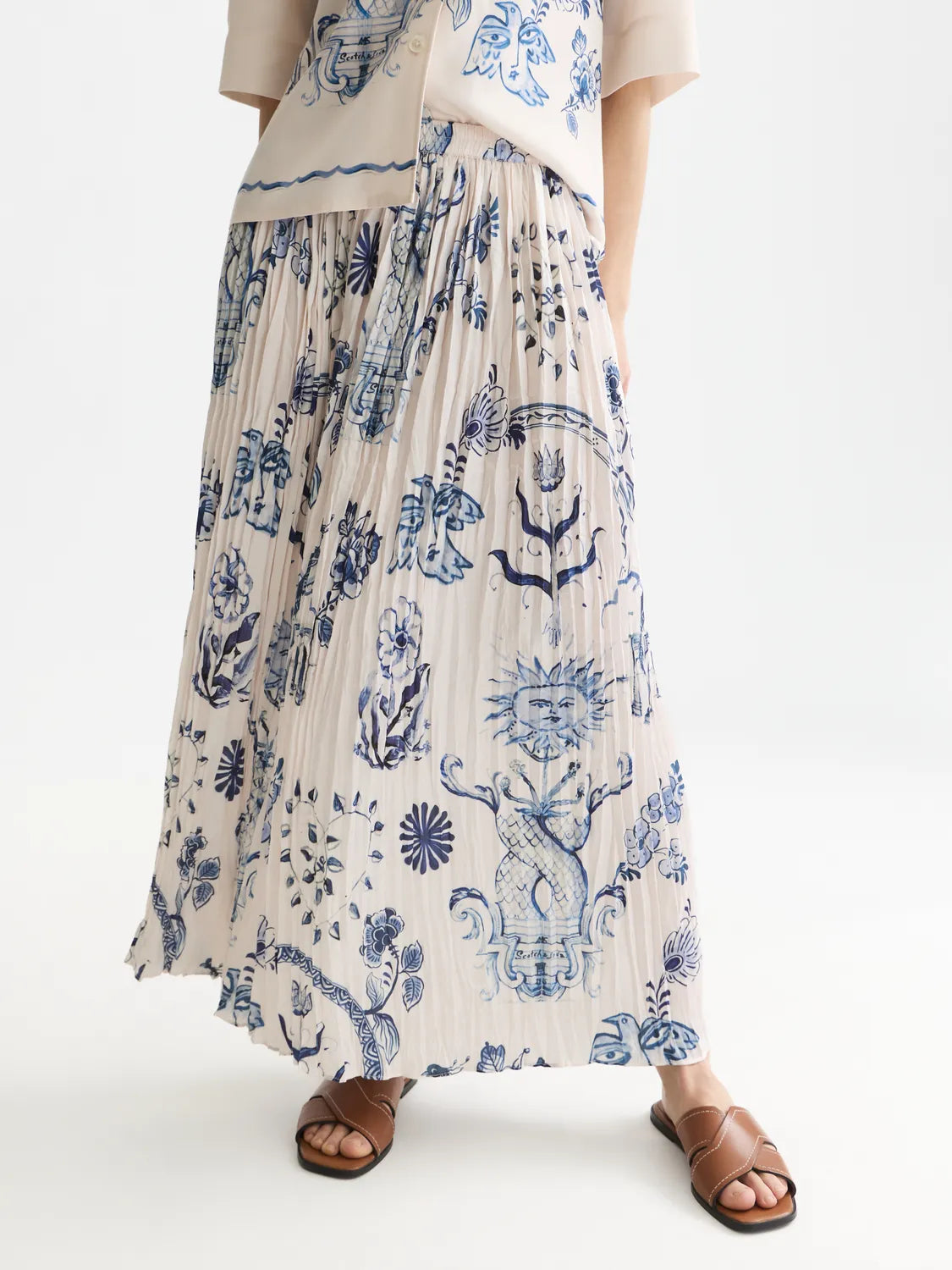 Scotch & Soda x Royal Delft Printed Micro Pleat Ankle Length Skirt