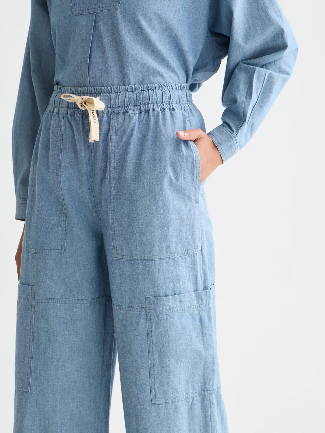 Noa Blue Moon Indigo Lightweight Pant