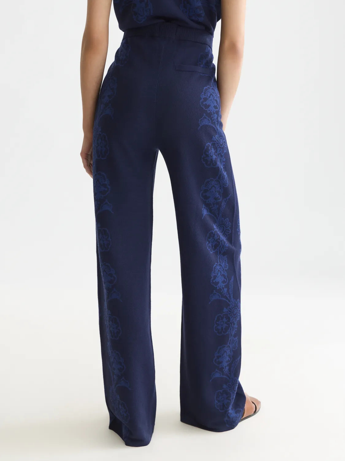Jacquard Knitted Relaxed-Fit Trousers