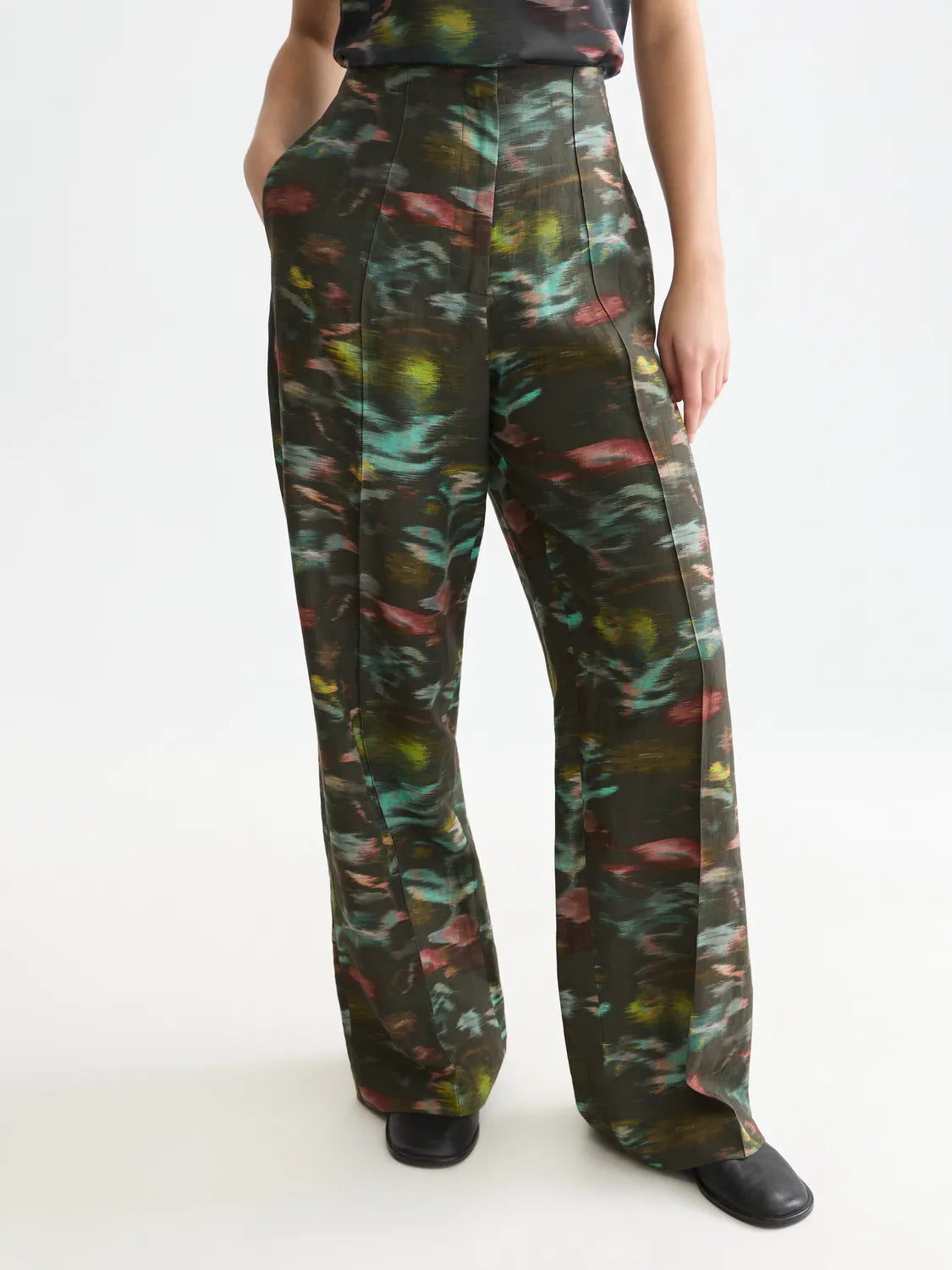 Lou - High-Rise Wide-Leg Printed Pants