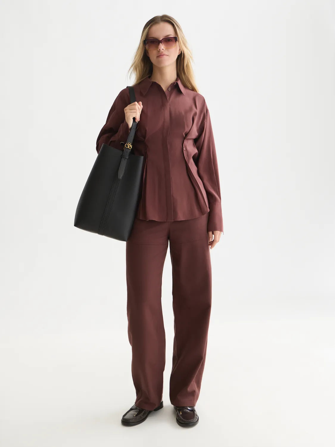 Lotus - High-Rise Barrel Leg Lyocell Pants
