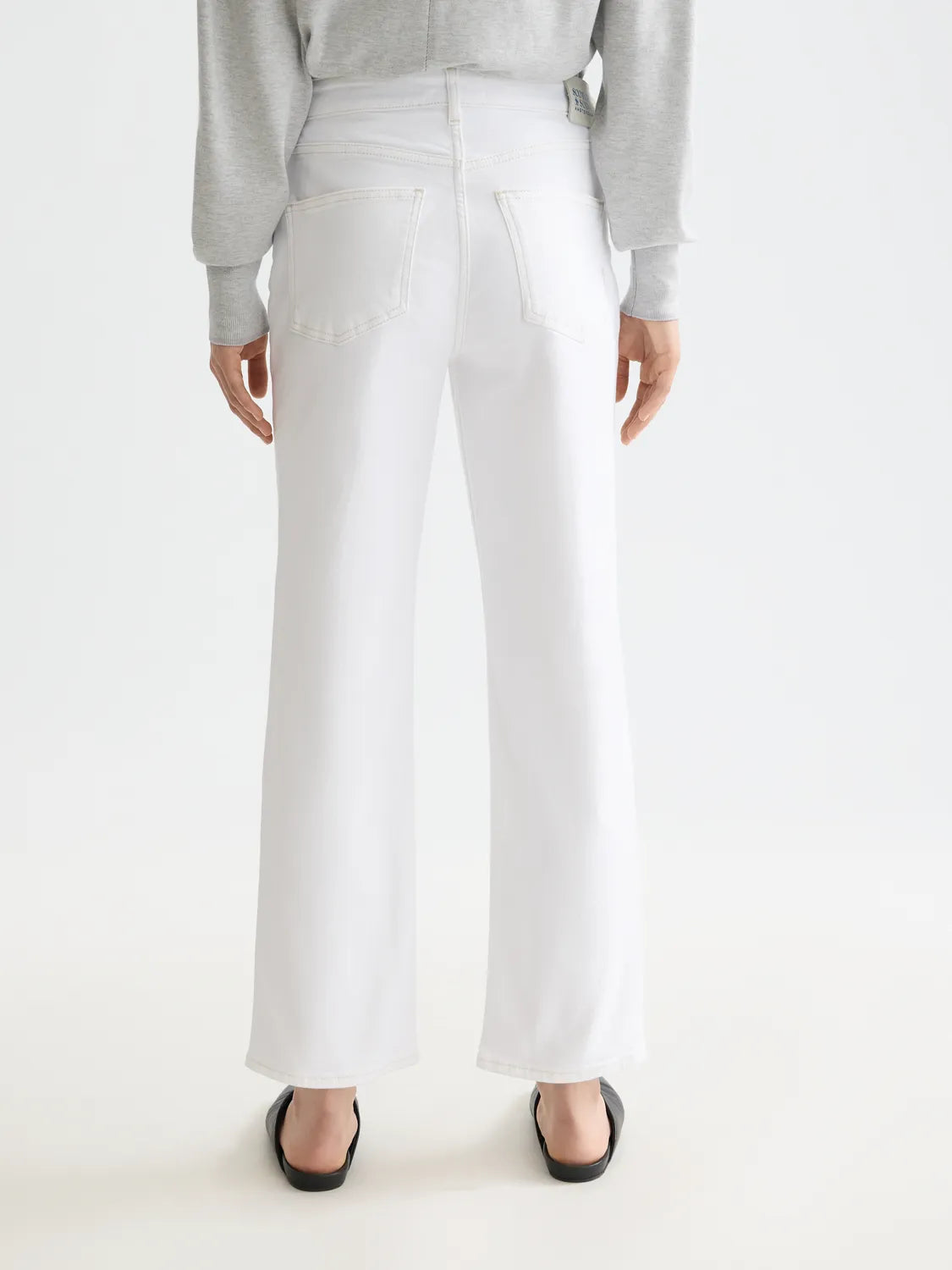 Essentials — The Sky Straight Jeans | Cool White